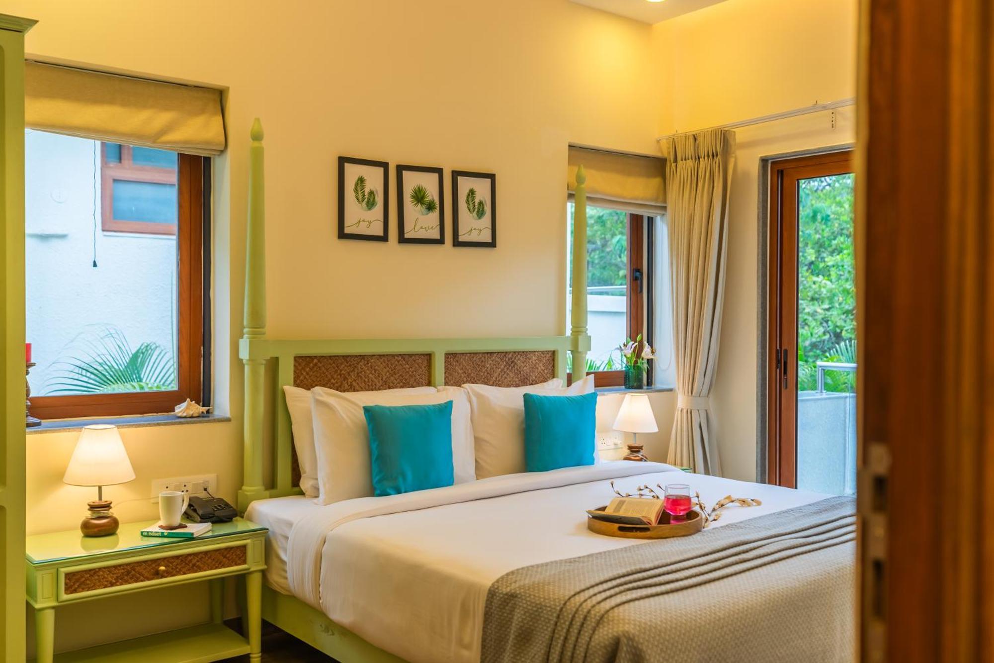 Elivaas 3 Bhk Pvt Pool & Bar - Villa Valerie Oxel 外观 照片